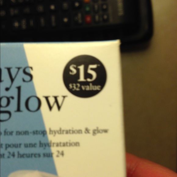 *NIB Philosophy always on the glow - Picture 7 of 7